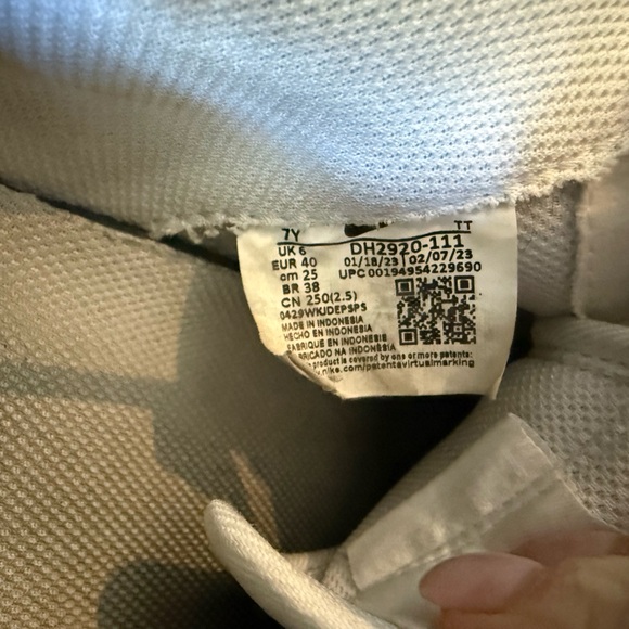 NIKE YOUTH AIR FORCE 1 - Picture 5 of 5